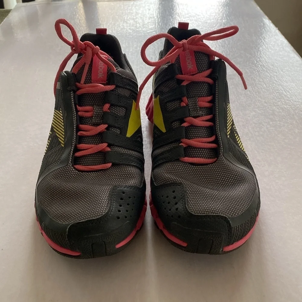 Reebok zigtech black